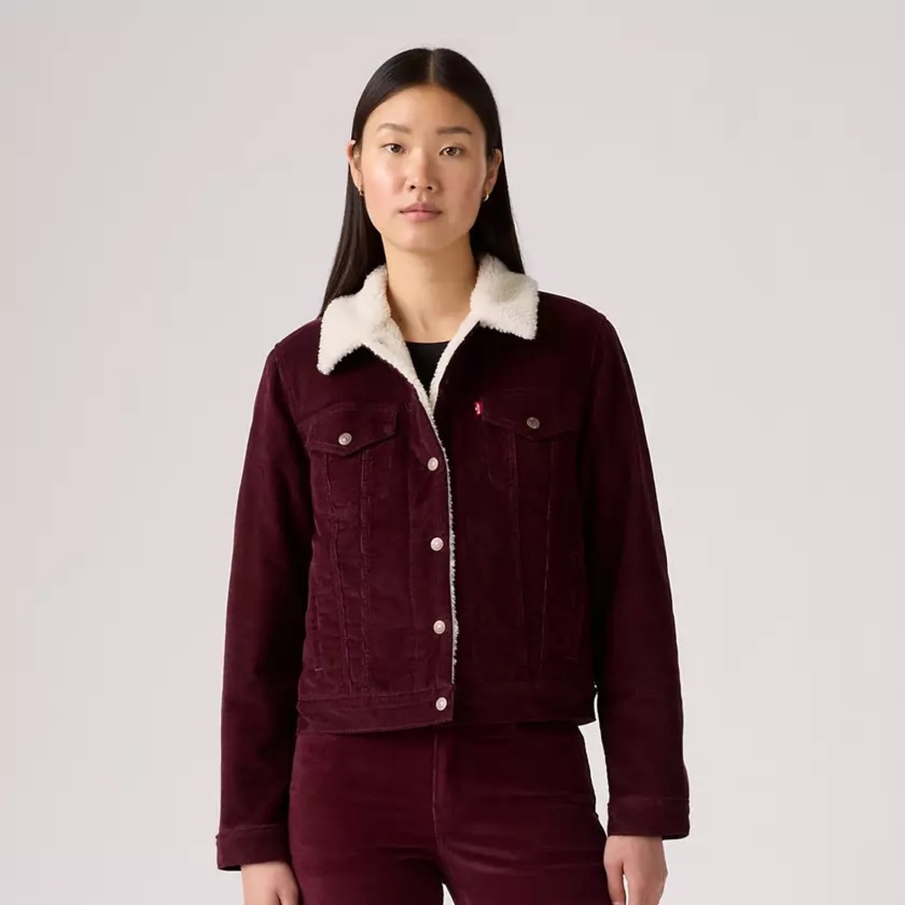 NWOT Levi's Women's Original Sherpa Trucker